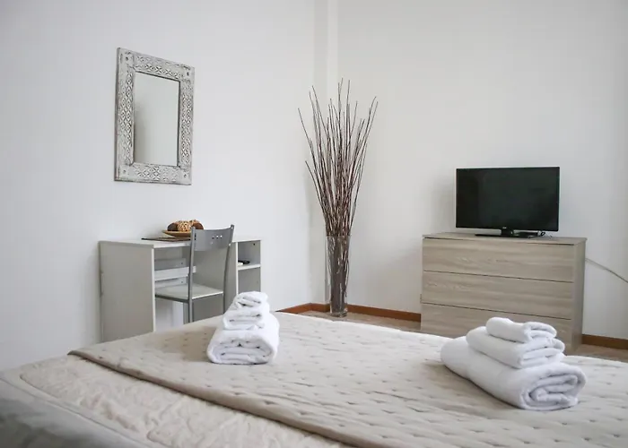 Bed & Breakfast Laghi 6