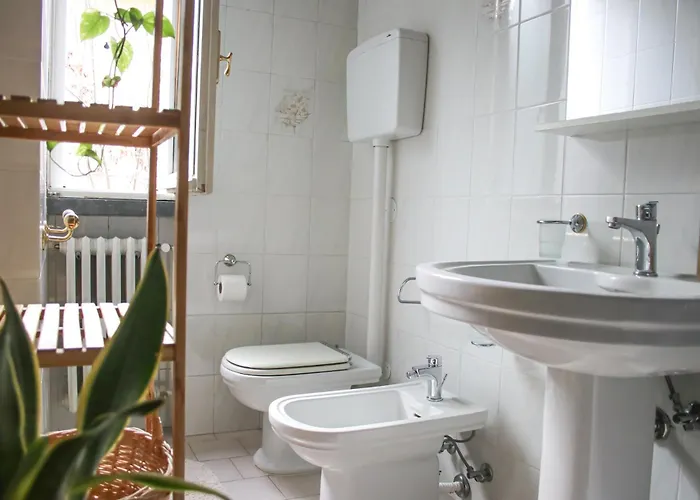 Nocleg ze śniadaniem Laghi 6 4*