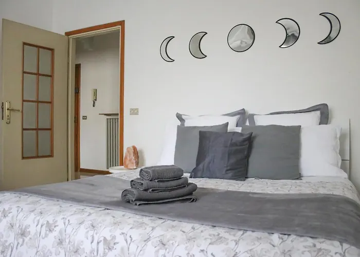 Laghi 6 Bed & Breakfast 4*